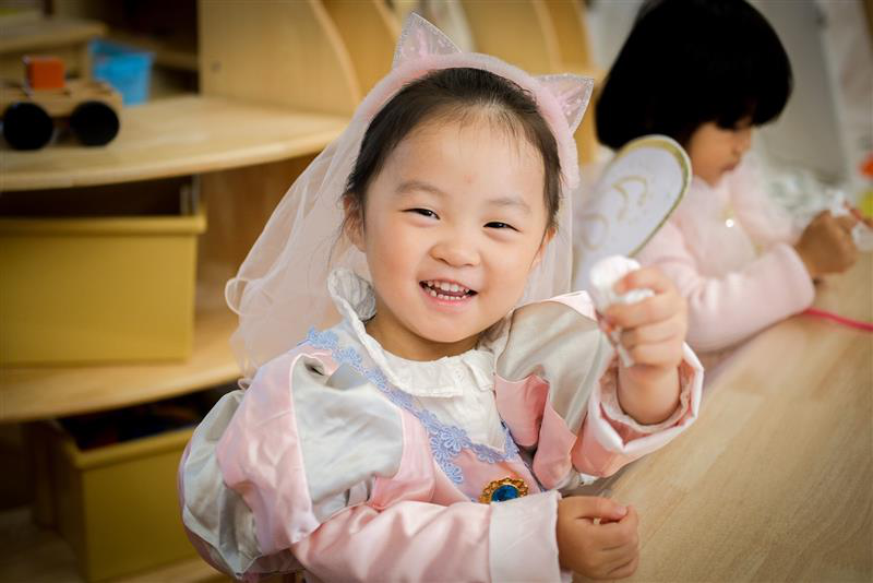 美华幼儿园超学科主题探究丨我们如何表达自己——颜色