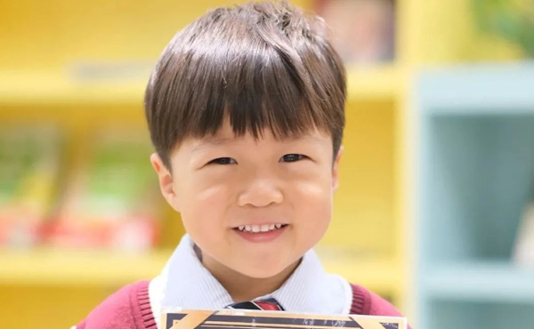 美华幼儿园“月度之星”丨快来pick优秀的宝贝们~